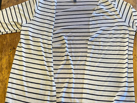 Vero Moda Neuletakki, Vaatteet ja kengät, Alavus, Tori.fi Vero Moda Neuletakki, Vaatteet ja kengät, Alavus, Tori.fi
