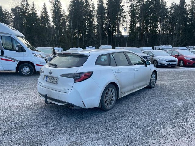 Toyota Corolla 2