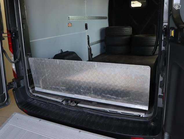 Ford Transit 8