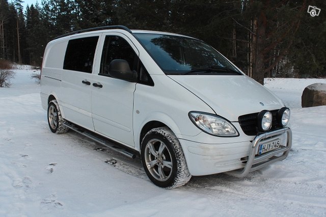 Mercedes-Benz Vito 13