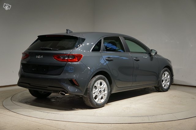 Kia CEED 5