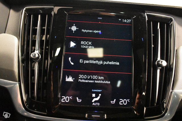 Volvo V90 11