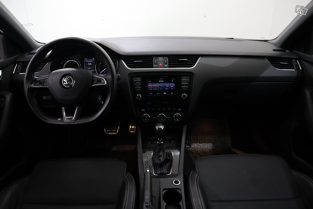 Skoda Octavia 18