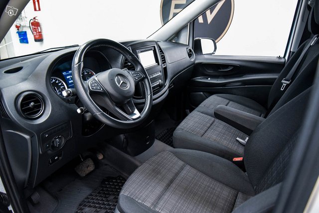 MERCEDES-BENZ VITO 5
