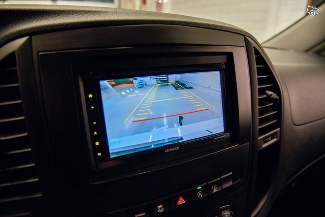 MERCEDES-BENZ VITO 6
