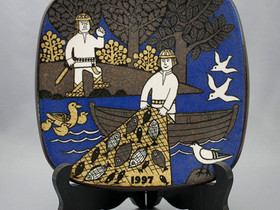 Arabia Kalevala 1997 vuosilautanen, Taulut, Sisustus ja huonekalut, Oulu, Tori.fi Arabia Kalevala 1997 vuosilautanen, Taulut, Sisustus ja huonekalut, Oulu, Tori.fi