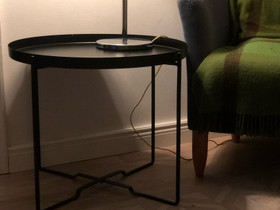 George pöytä musta, Pöydät ja tuolit, Sisustus ja huonekalut, Helsinki, Tori.fi George pöytä musta, Pöydät ja tuolit, Sisustus ja huonekalut, Helsinki, Tori.fi