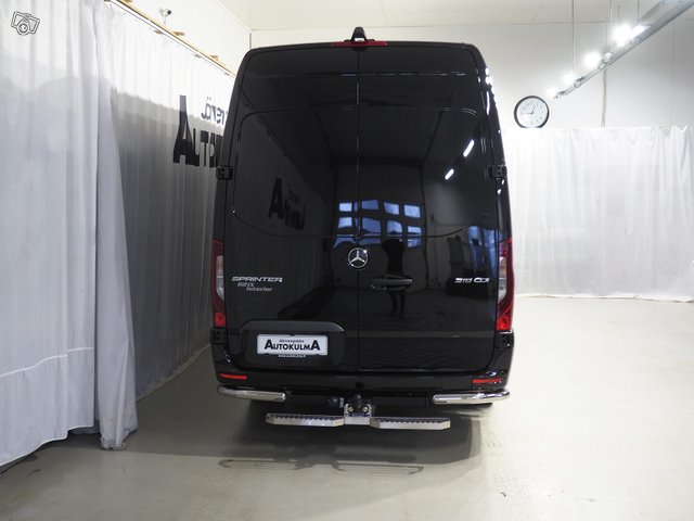 Mercedes-Benz Sprinter 3