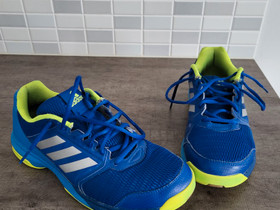 Sisäpelikengät adidas, Muu urheilu ja ulkoilu, Urheilu ja ulkoilu, Lempäälä, Tori.fi Sisäpelikengät adidas, Muu urheilu ja ulkoilu, Urheilu ja ulkoilu, Lempäälä, Tori.fi