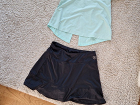 Adidas t-paita koko M ja hame urheiluun koko L, Pallopelit, Urheilu ja ulkoilu, Turku, Tori.fi Adidas t-paita koko M ja hame urheiluun koko L, Pallopelit, Urheilu ja ulkoilu, Turku, Tori.fi