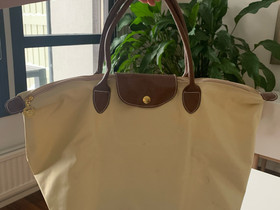 Longchamp laukku, Laukut ja hatut, Asusteet ja kellot, Oulu, Tori.fi Longchamp laukku, Laukut ja hatut, Asusteet ja kellot, Oulu, Tori.fi