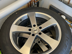 Nastarenkaat aluvanteilla 225/60 R18 104T, Renkaat ja vanteet, Joensuu, Tori.fi Nastarenkaat aluvanteilla 225/60 R18 104T, Renkaat ja vanteet, Joensuu, Tori.fi