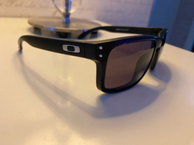 Oakley Holbrook, Muut asusteet, Asusteet ja kellot, Kittilä, Tori.fi Oakley Holbrook, Muut asusteet, Asusteet ja kellot, Kittilä, Tori.fi