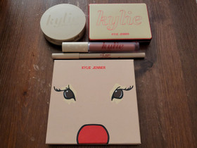 Kylie Cosmetics Holiday 2022, Kauneudenhoito ja kosmetiikka, Terveys ja hyvinvointi, Oulu, Tori.fi Kylie Cosmetics Holiday 2022, Kauneudenhoito ja kosmetiikka, Terveys ja hyvinvointi, Oulu, Tori.fi