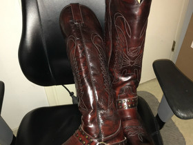 Sendra bootsit kokoa 48, polvipituiset, Vaatteet ja kengät, Espoo, Tori.fi Sendra bootsit kokoa 48, polvipituiset, Vaatteet ja kengät, Espoo, Tori.fi