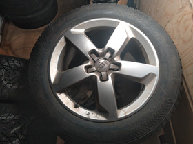 Hakkapeliitta 8 245/45/19 Audi Q7 vanteilla, Renkaat ja vanteet, Jyväskylä, Tori.fi Hakkapeliitta 8 245/45/19 Audi Q7 vanteilla, Renkaat ja vanteet, Jyväskylä, Tori.fi