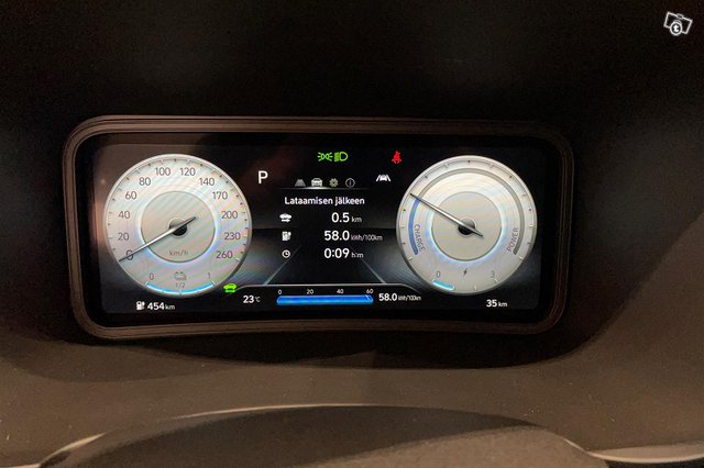 HYUNDAI KONA 14