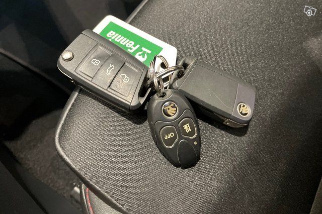 SKODA OCTAVIA 15