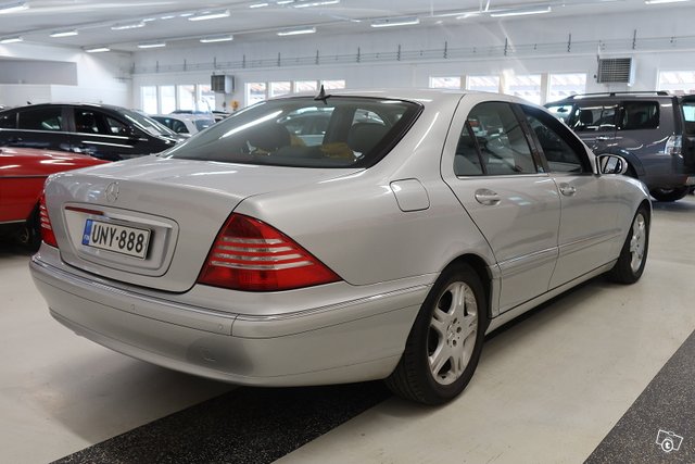 MERCEDES-BENZ S 6