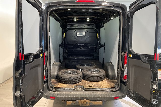 Ford Transit 10