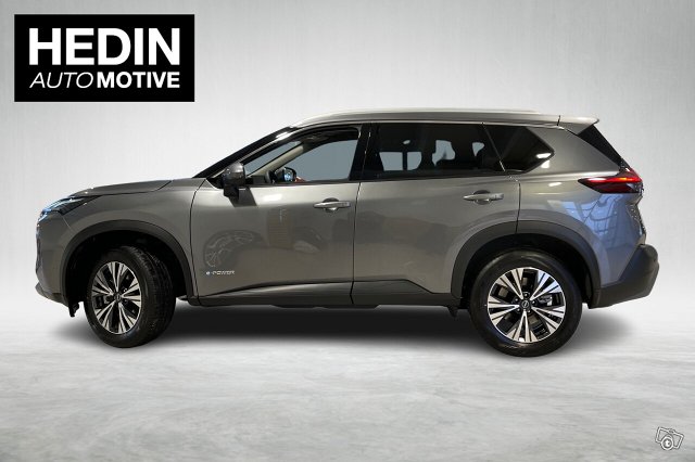 Nissan X-TRAIL 6