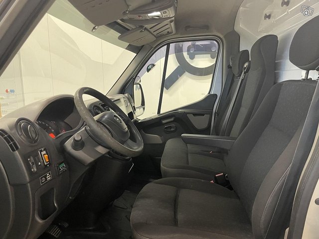 Opel Movano 6