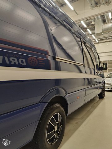 Mercedes-Benz Sprinter 5