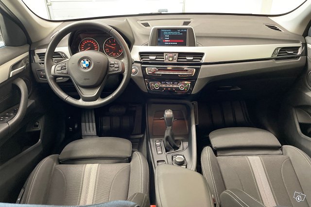 BMW X1 7