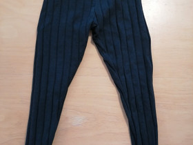 Mainio mustat leggingsit 98/104, Lastenvaatteet ja kengät, Ruokolahti, Tori.fi Mainio mustat leggingsit 98/104, Lastenvaatteet ja kengät, Ruokolahti, Tori.fi