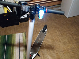 Sähköpotkulauta, Muut motot, Moto, Kotka, Tori.fi Sähköpotkulauta, Muut motot, Moto, Kotka, Tori.fi
