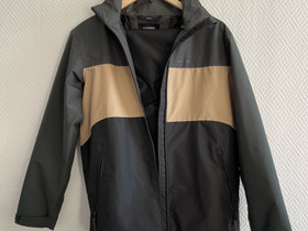 Everest puku koko: XS-S Housut ja takki, Vaatteet ja kengät, Pori, Tori.fi Everest puku koko: XS-S Housut ja takki, Vaatteet ja kengät, Pori, Tori.fi