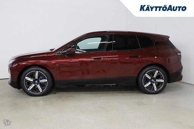 BMW IX 3