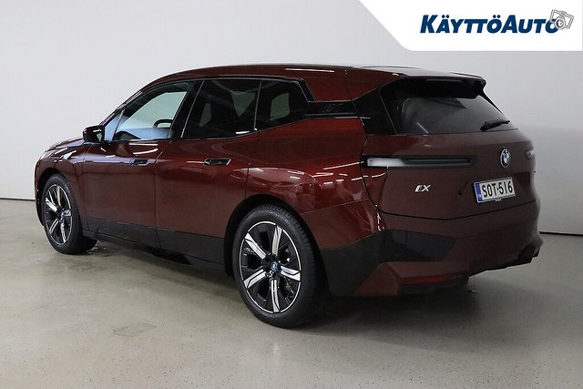 BMW IX 5