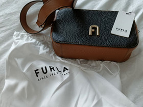 Furla uusi crossbody, Laukut ja hatut, Asusteet ja kellot, Huittinen, Tori.fi Furla uusi crossbody, Laukut ja hatut, Asusteet ja kellot, Huittinen, Tori.fi