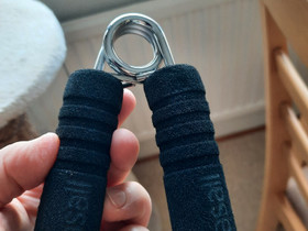 Sormivahvistin, Kuntoilu ja fitness, Urheilu ja ulkoilu, Virolahti, Tori.fi Sormivahvistin, Kuntoilu ja fitness, Urheilu ja ulkoilu, Virolahti, Tori.fi