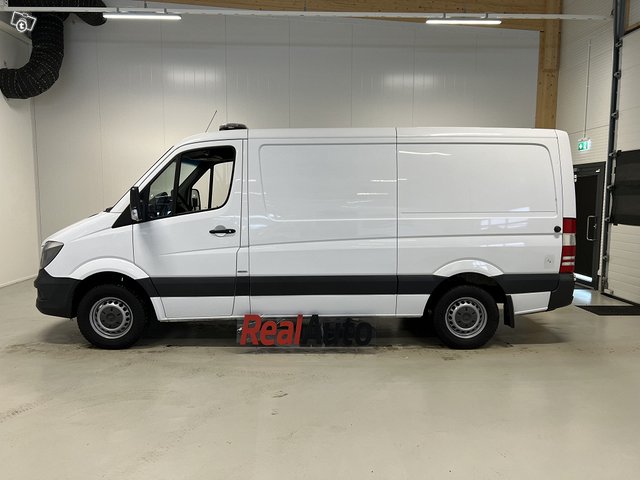 Mercedes-Benz Sprinter 3