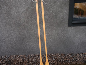Airot 240cm, Veneen varusteet ja varaosat, Venetarvikkeet ja veneily, Järvenpää, Tori.fi Airot 240cm, Veneen varusteet ja varaosat, Venetarvikkeet ja veneily, Järvenpää, Tori.fi