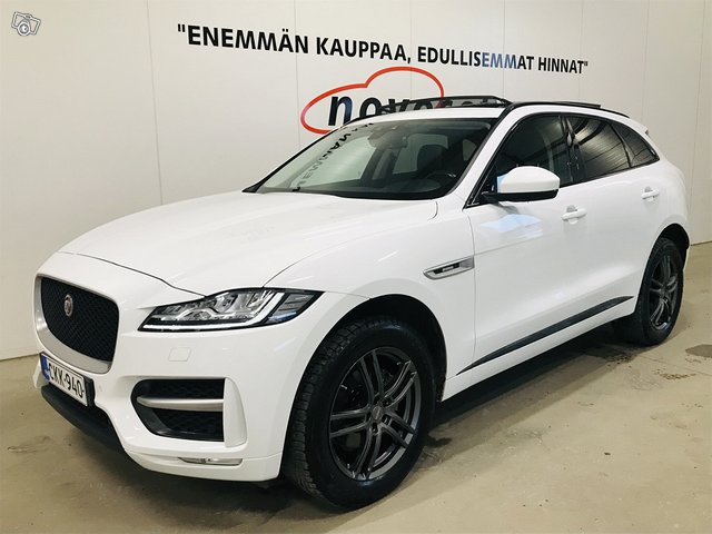 Jaguar F-PACE 6