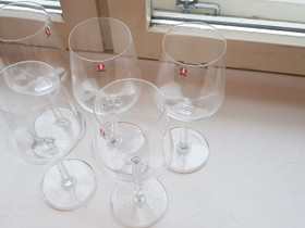 Iittala Essence punaviinilasit 5 kpl, Kahvikupit, mukit ja lasit, Keittiötarvikkeet ja astiat, Helsinki, Tori.fi Iittala Essence punaviinilasit 5 kpl, Kahvikupit, mukit ja lasit, Keittiötarvikkeet ja astiat, Helsinki, Tori.fi