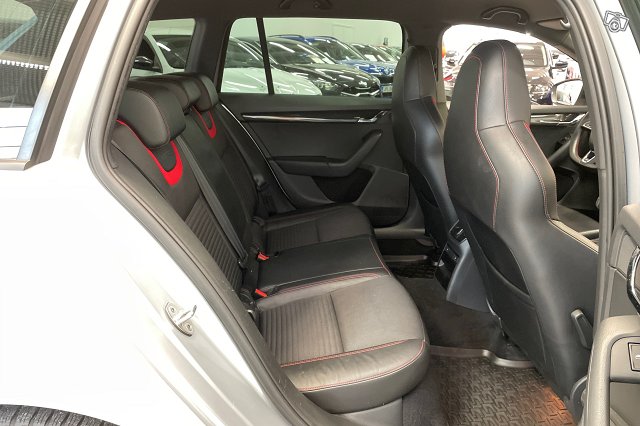 Skoda Octavia 13