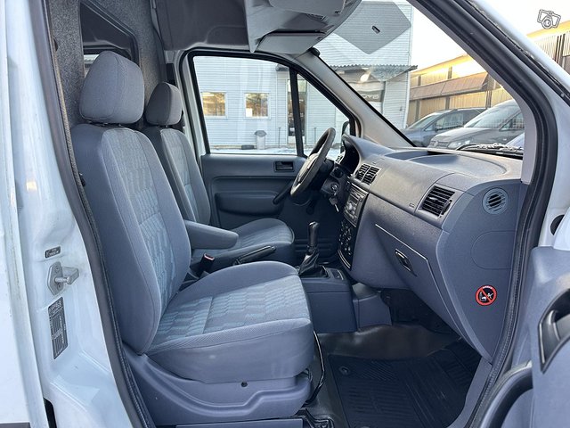 Ford Transit Connect 12