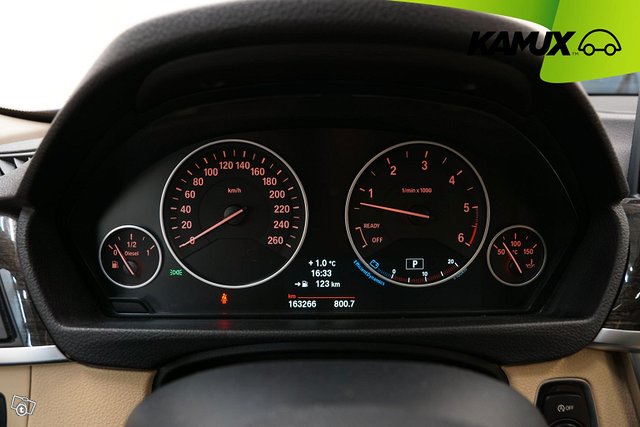 BMW 335 16