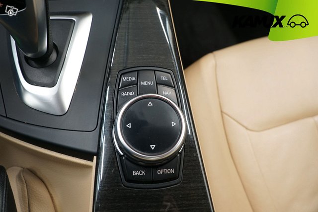 BMW 335 24