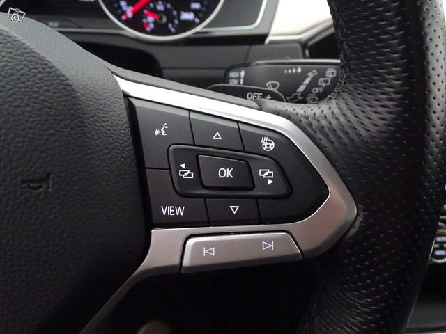 Volkswagen Passat 23