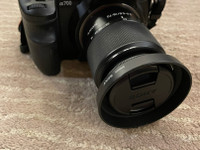 Järjestelmäkamera Sony + objektiivi
