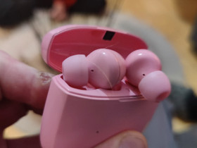 Pink Popa 2023 headfones, Puhelintarvikkeet, Puhelimet ja tarvikkeet, Helsinki, Tori.fi Pink Popa 2023 headfones, Puhelintarvikkeet, Puhelimet ja tarvikkeet, Helsinki, Tori.fi