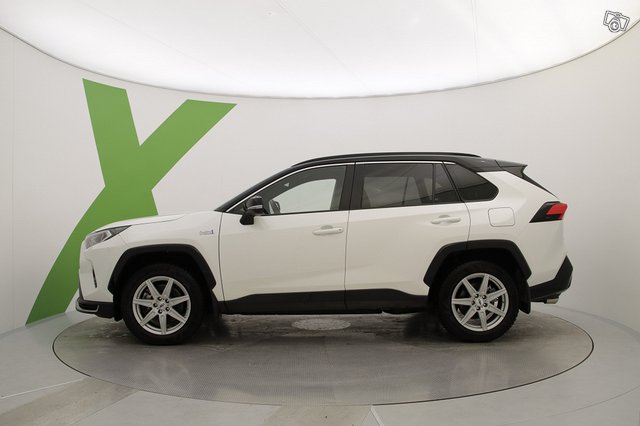 Toyota RAV4 5