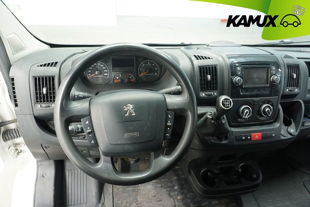 Peugeot Boxer 11