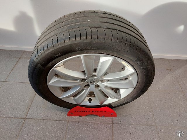 Volvo V60 15
