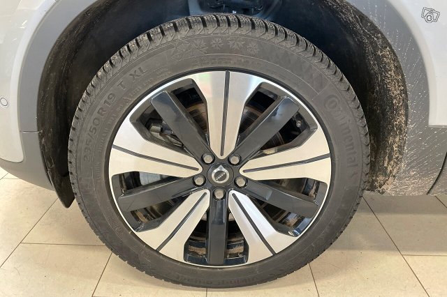 Volvo C40 21